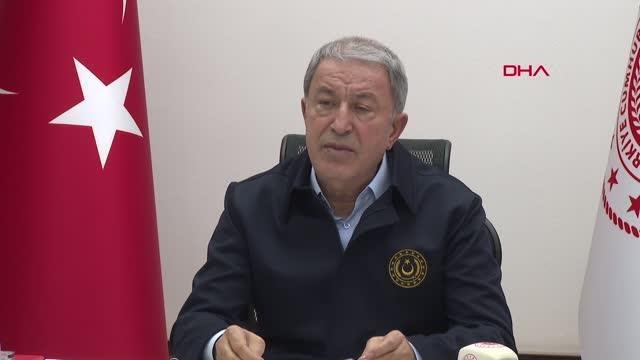 Bakan Akar ve TSK komuta kademesi sınır hattında