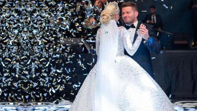 İsmail Balaban ve İlayda Şeker bir düğün de Antalya'da yaptı