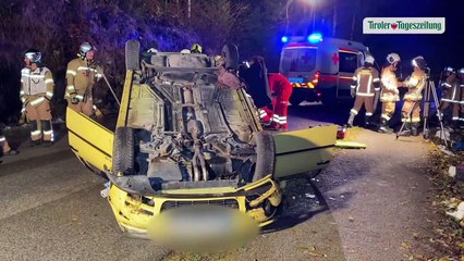 74-jährige Lenkerin überschlug sich in Niederndorferberg mit Pkw