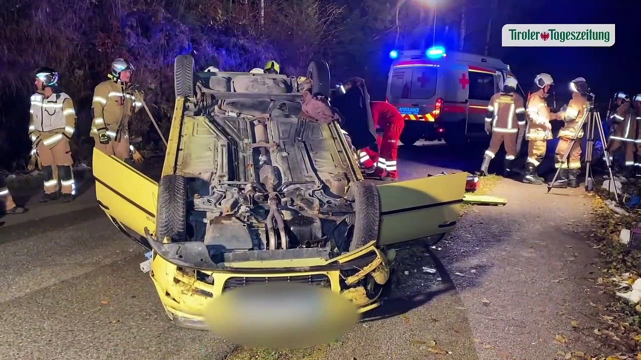 74-jährige Lenkerin überschlug sich in Niederndorferberg mit Pkw