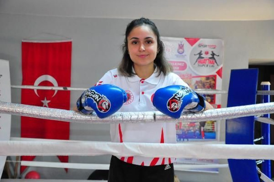 ŞİDDETTEN KORUNMAK İÇİN BAŞLADIĞI SPORDA MİLLİ TAKIMA YÜKSELDİ