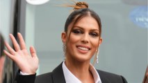 VOICI - Iris Mittenaere pose avec sa grande sœur et lui fait une tendre déclaration pour son anniversaire