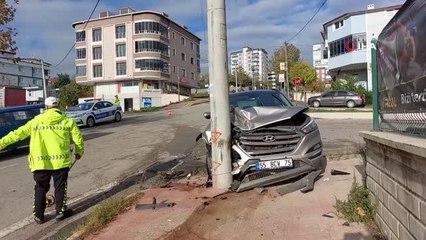 Samsun'da cip ile kamyonet çarpıştı: 1'i doktor 2 yaralı