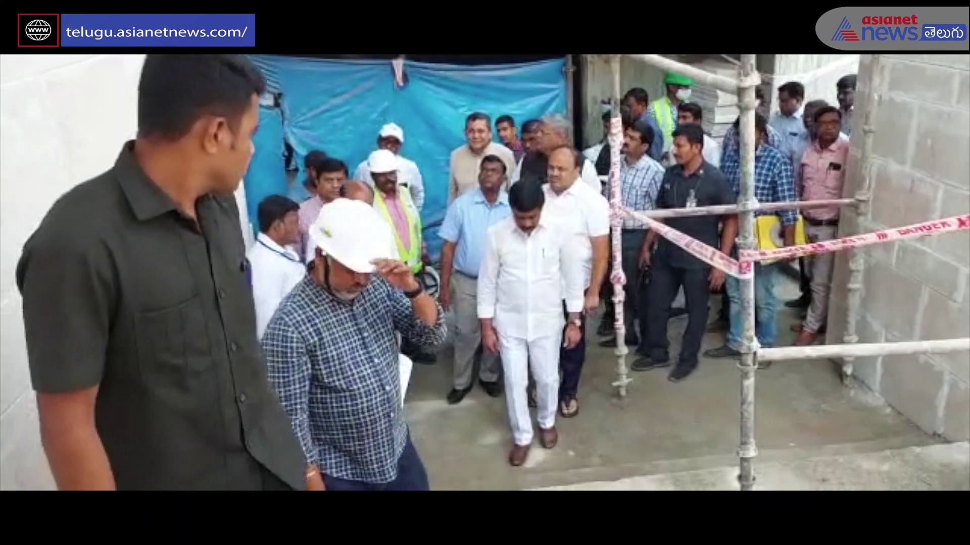 హైదరాబాద్ లో భారీ అంబేద్కర్ విగ్రహం...  పరిశీలించిన మంత్రులు వేముల, కొప్పుల