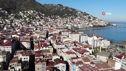 Uzmanı uyardı: "Yüksek katlı binalar depremde yıkılma riskini azaltıyor"