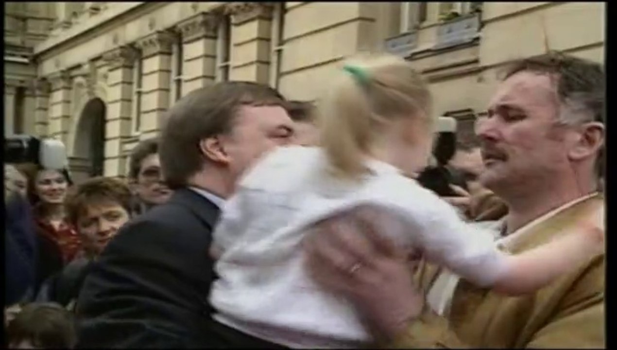 It'll be Alright on the Night (1977) S01E20 - It'll Be Alright on Election Night