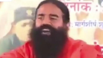 मथुरा: आपत्तिजनक बयान देने के बाद विवादों में फसे बाबा रामदेव, लोगों ने फूंका पुतला