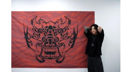 جونغكوك نجم فريق BTS الكوري يفتتح حفل كأس العالم في قطر بأغنية "حالمون"