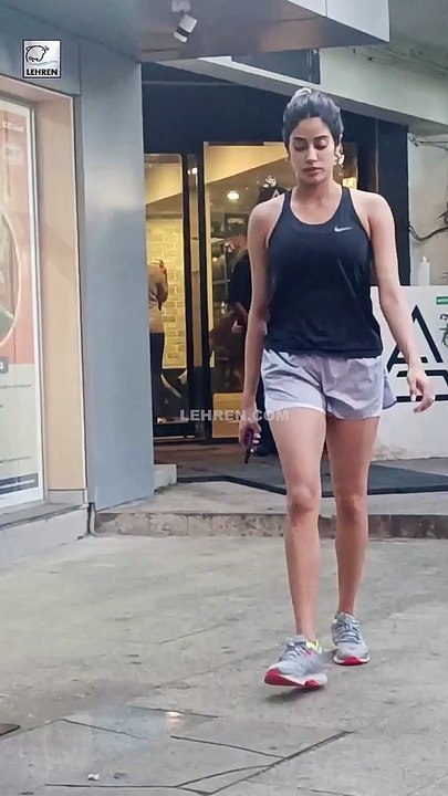 Janhvi Kapoor Bina Makeup Lag Rahi Hain Cute#shorts #ytshorts #trending #viral #janhvikapoor