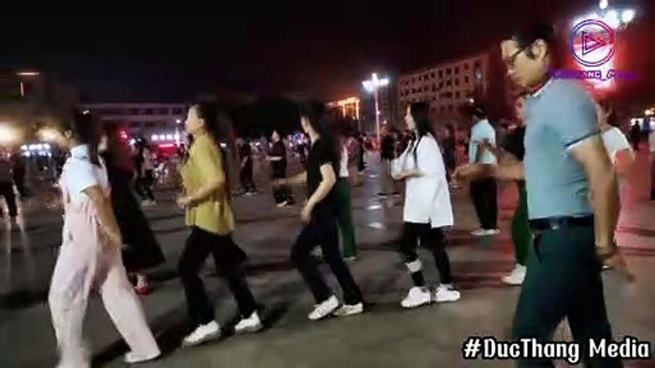 Dancing In The Park 활기찬 공원에서 댄스 그룹 댄스  MUSICA DEL CHINO BAILANDO TIK TOK 2022 Part 1