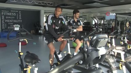 Beşiktaş salonda çalıştı
