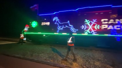 Le Train des Fêtes (Le Reflet - Guillaume Gervais)