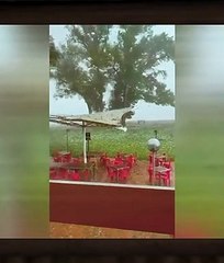 Australia Now! Snow ice hail the size of a rock in Canberra! People are hiding in basements!