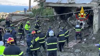 Italie : des questions après le glissement de terrain sur l'île d'Ischia