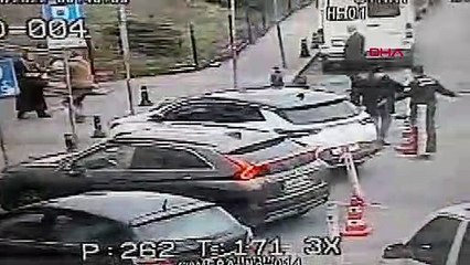 Güvenlik görevlisi hasta yakınları tarafından darbedildi