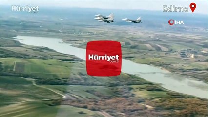 F-16’lar Edirne’nin kurtuluşunun 100’üncü yılı nedeniyle selamlama uçuşu yaptı