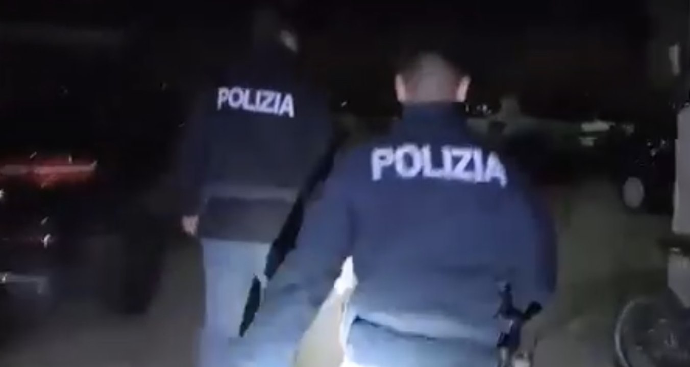 Napoli, blitz anticamorra a Ponticelli: 59 arresti. Clan chiedeva soldi per case popolari (28.11.22)