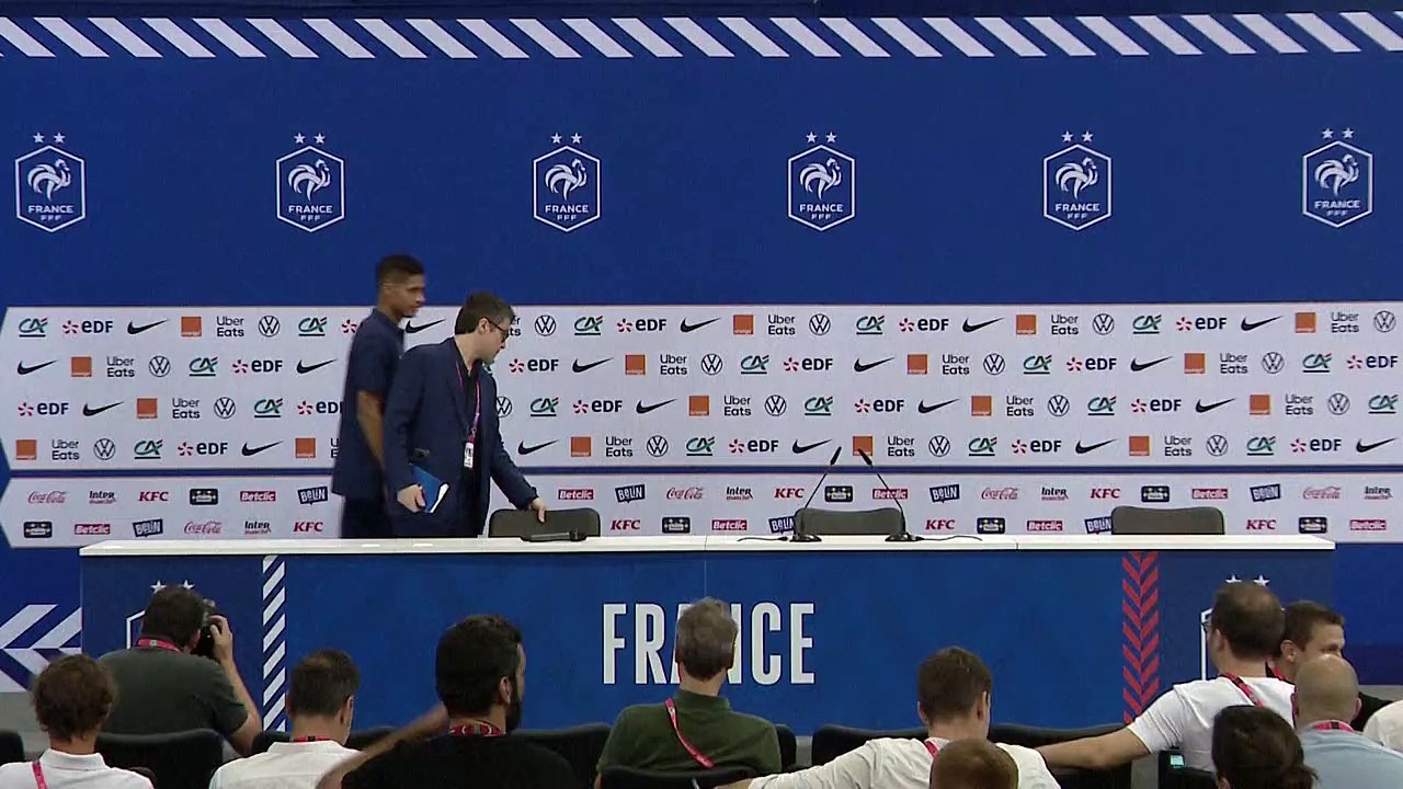 Mondial: la victoire contre le Danemark, "un moment de joie et de communion" pour Varane