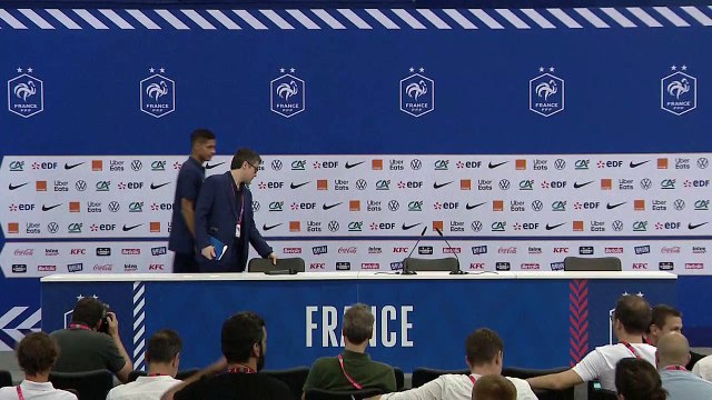 Mondial: la victoire contre le Danemark, un moment de joie et de communion pour Varane