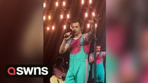 Harry Styles forced to pause Bogota concert and ask crowd to move back after eight fans faint