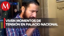 Hombre ‘se cuela’ a Palacio Nacional para pedir ayuda a AMLO