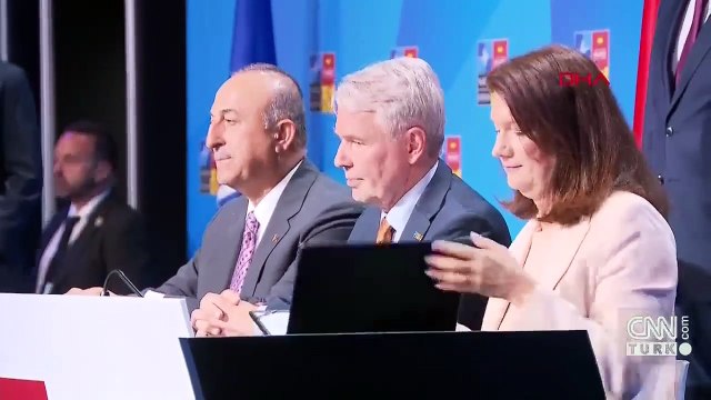 Son dakika... Bakan Çavuşoğlu'ndan Mısır ve Suriye mesajı