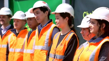 Liberal party stalwarts vie for vacant leadership role