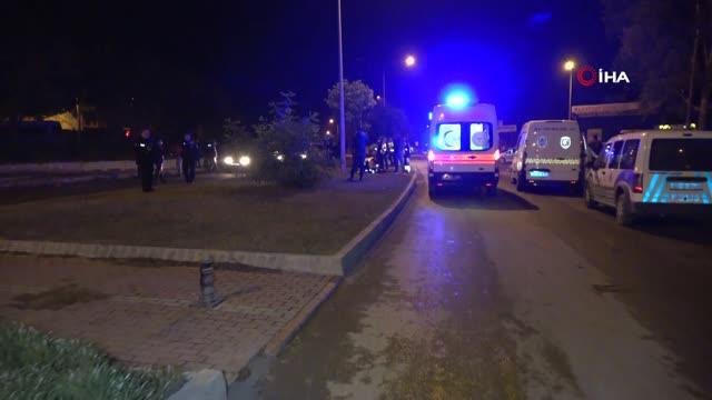 Dur ihtarına uymayıp polisle çatıştılar: 1 ölü