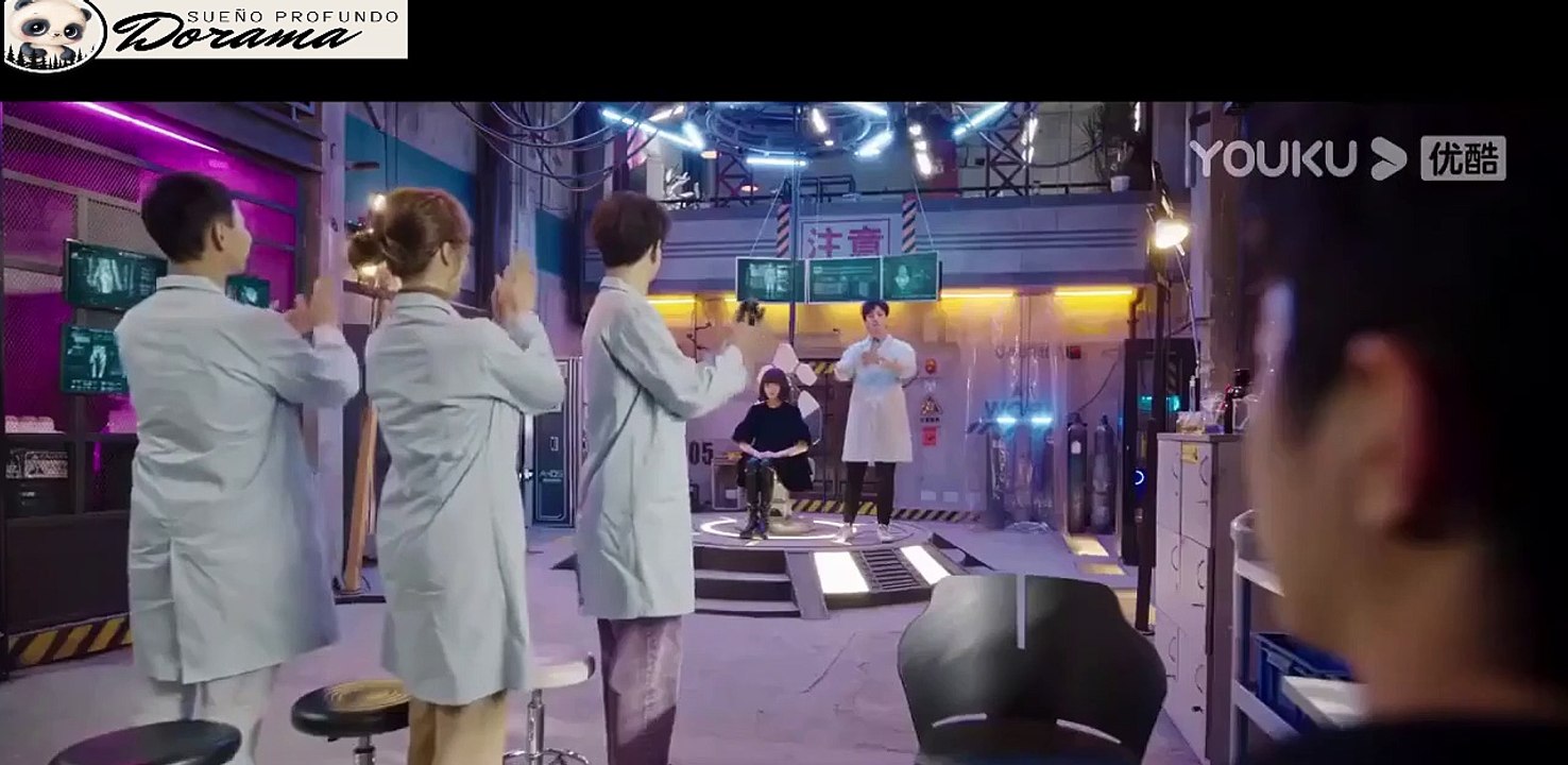 A Robot in the Orange Orchard/Ep 1/Sub Esp