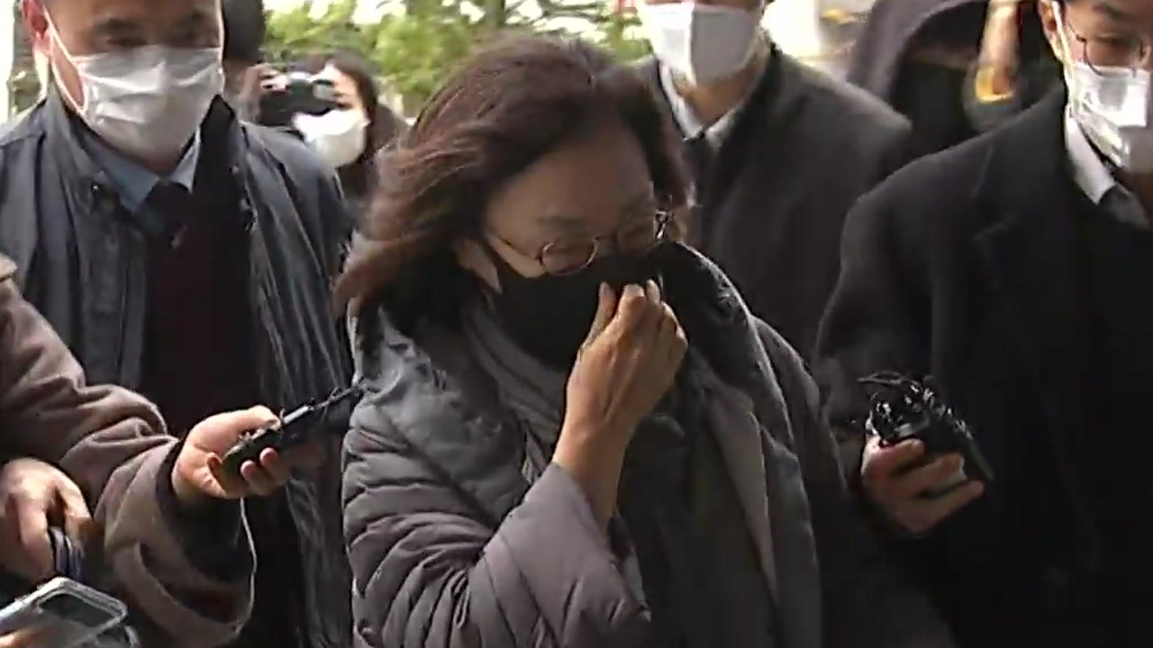 용산구청장 연이틀 소환 조사...구속영장 대상 검토 / YTN