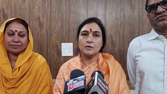Efforts will be made to open a government de-addiction center in the district, Social Welfare Board President Archana Sharma expressed the need