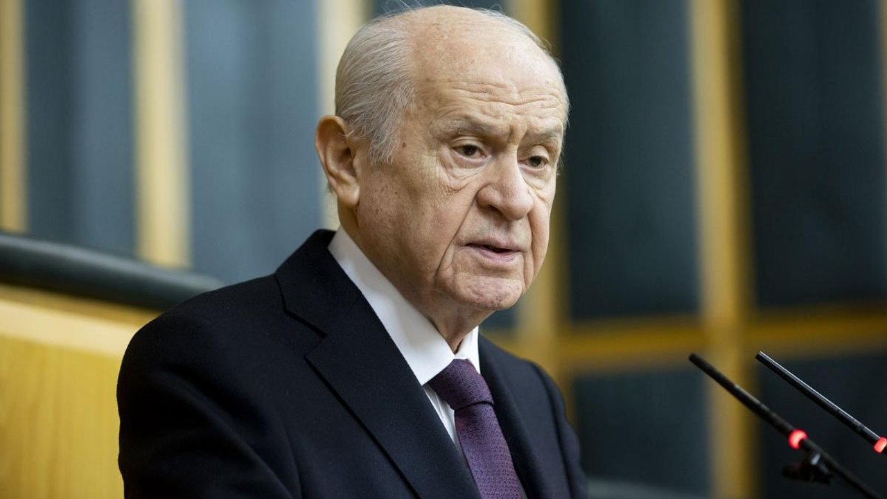 Bahçeli'den Altılı Masa'ya 'Anayasa' resti
