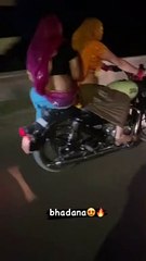 देसी भाभी ने दौड़ाई बुलेट, सोशल मीडिया पर मच गया धमाल, देखें वीडियो