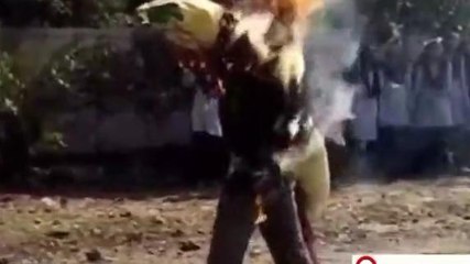 मण्डला: एनएसयूआई के खिलाफ फूंका पुतला, चक्का जाम