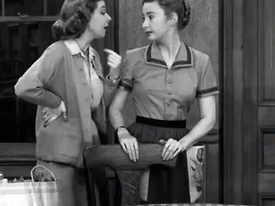 Honeymooners S01E33 (Unconventional Behavior)
