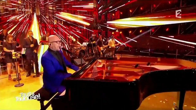 Pascal Obispo interprète Fan en live à la Fête de la musique
