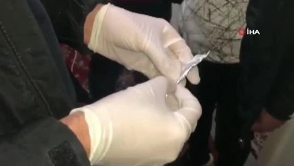 Uyuşturucu üretilen eve baskın