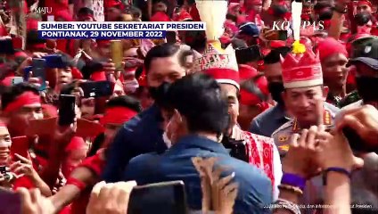 Jokowi Bisik Kapolri Listyo Soal Kuota Polisi Untuk Suku Dayak