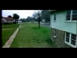 Le Jour des morts-vivants 2 Bande-annonce (EN)