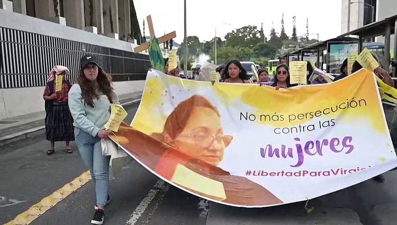 Ex-fiscal anticorrupção enfrenta julgamento polêmico na Guatemala