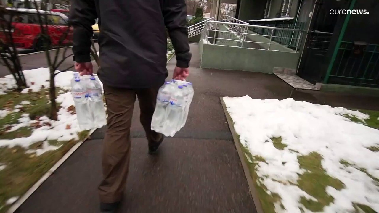 Kein Wasser, kein Strom, 19. Stock: Eltern in Kiew bangen um ihre Babys