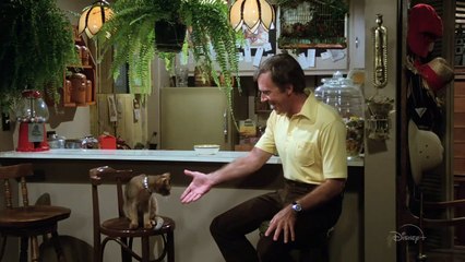 Le chat qui vient de l'espace Bande-annonce (EN)
