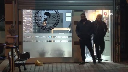 Beylikdüzü'nde erkek kuaförüne silahlı saldırı
