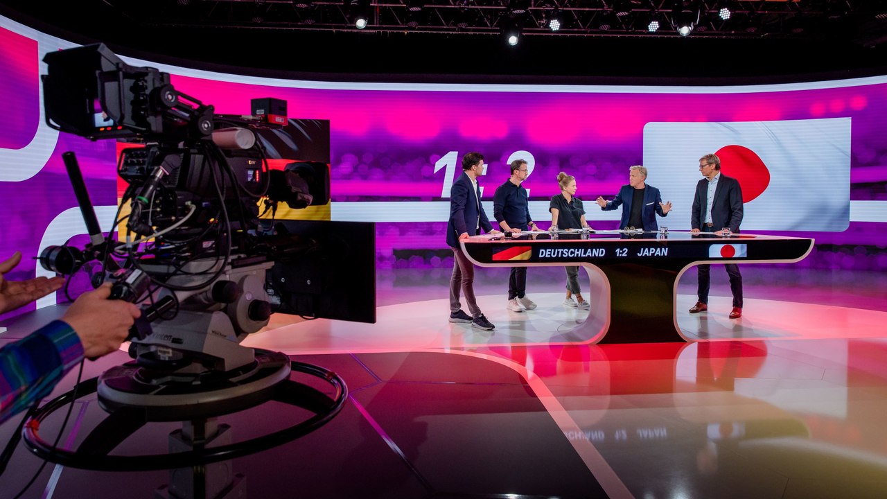 'So eine Dynamik bisher noch nie erlebt': Der Blick hinter die MagentaTV-Studio-Kulissen