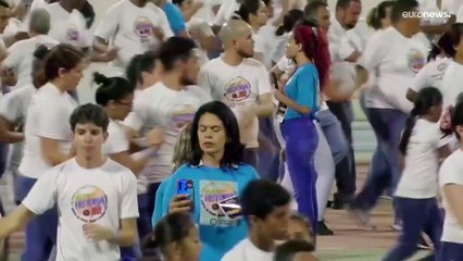 Salsa para batir un récord en Venezuela con 2 000 participantes bailando al mismo tiempo