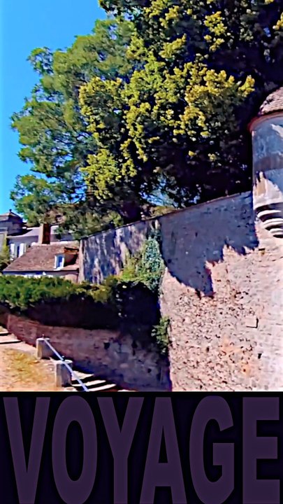 2 - la tour de l'Horloge à AVALLON VILLE DE BOURGOGNE - YONNE