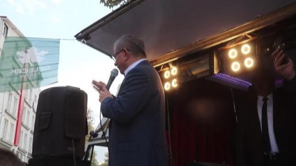 Davutoğlu: Bu Halk Peynir, Zeytin Alamazken Kendileri 3-4 Maaş Alıp, Damatları Hazine'yi Tarumar Edenlerden Hesap Soracağız