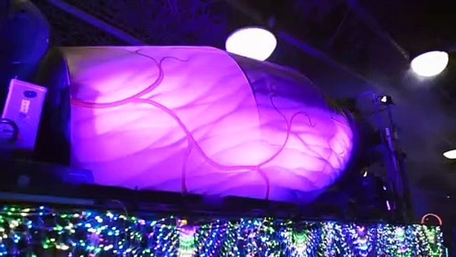 Estudiantes de diseño y arquitectura participan en un workshop de Llum BCN 2023