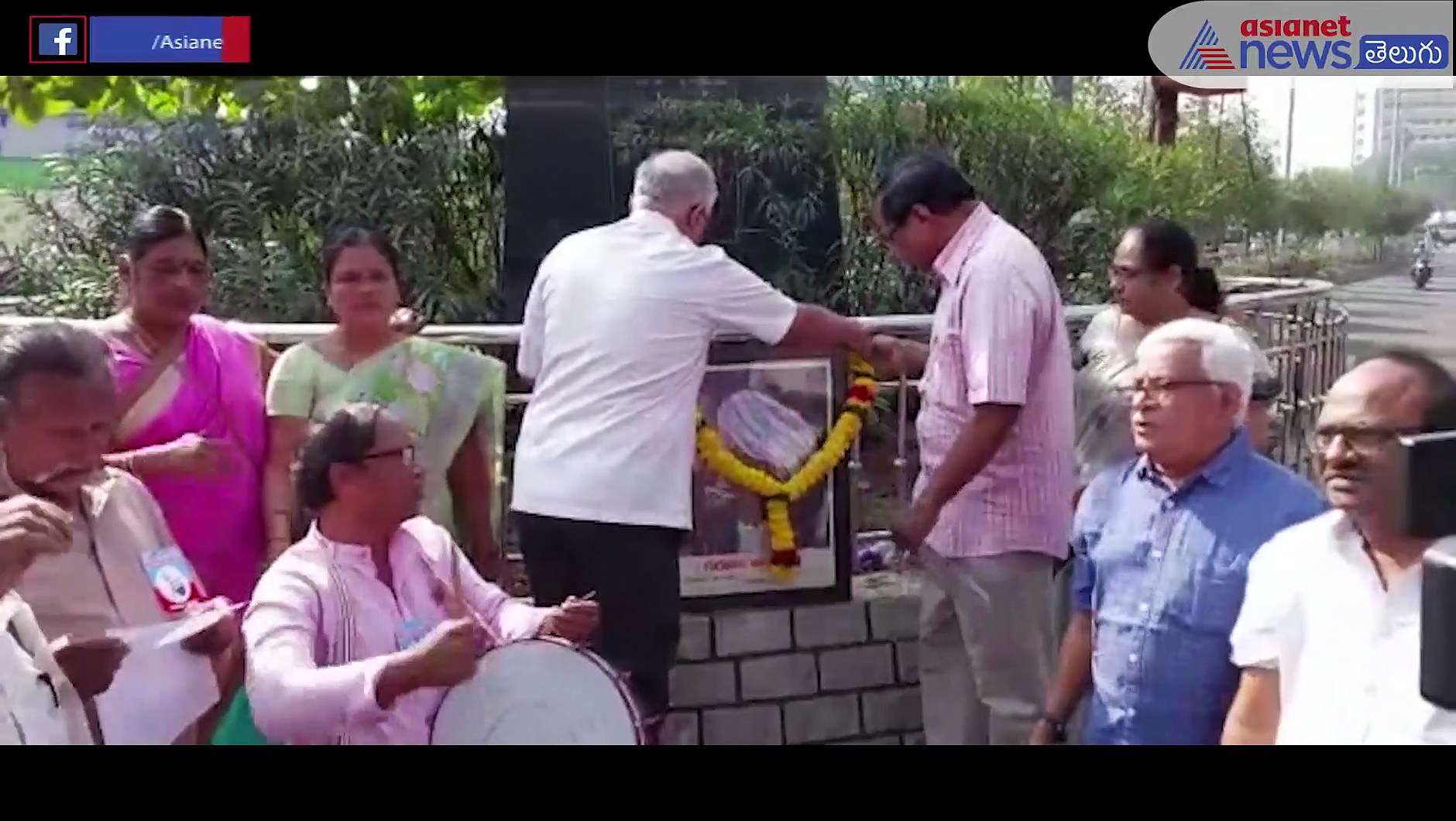 విశాఖలో ఘనంగా గురజాడ వర్ధంతి... దేశభక్తి పాటలతో నివాళి 