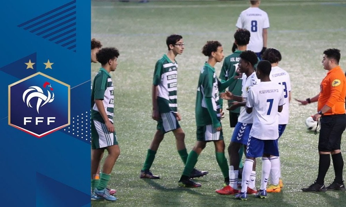 En immersion dans un match de Coupe de France des arbitres La Poste - FFF 2022